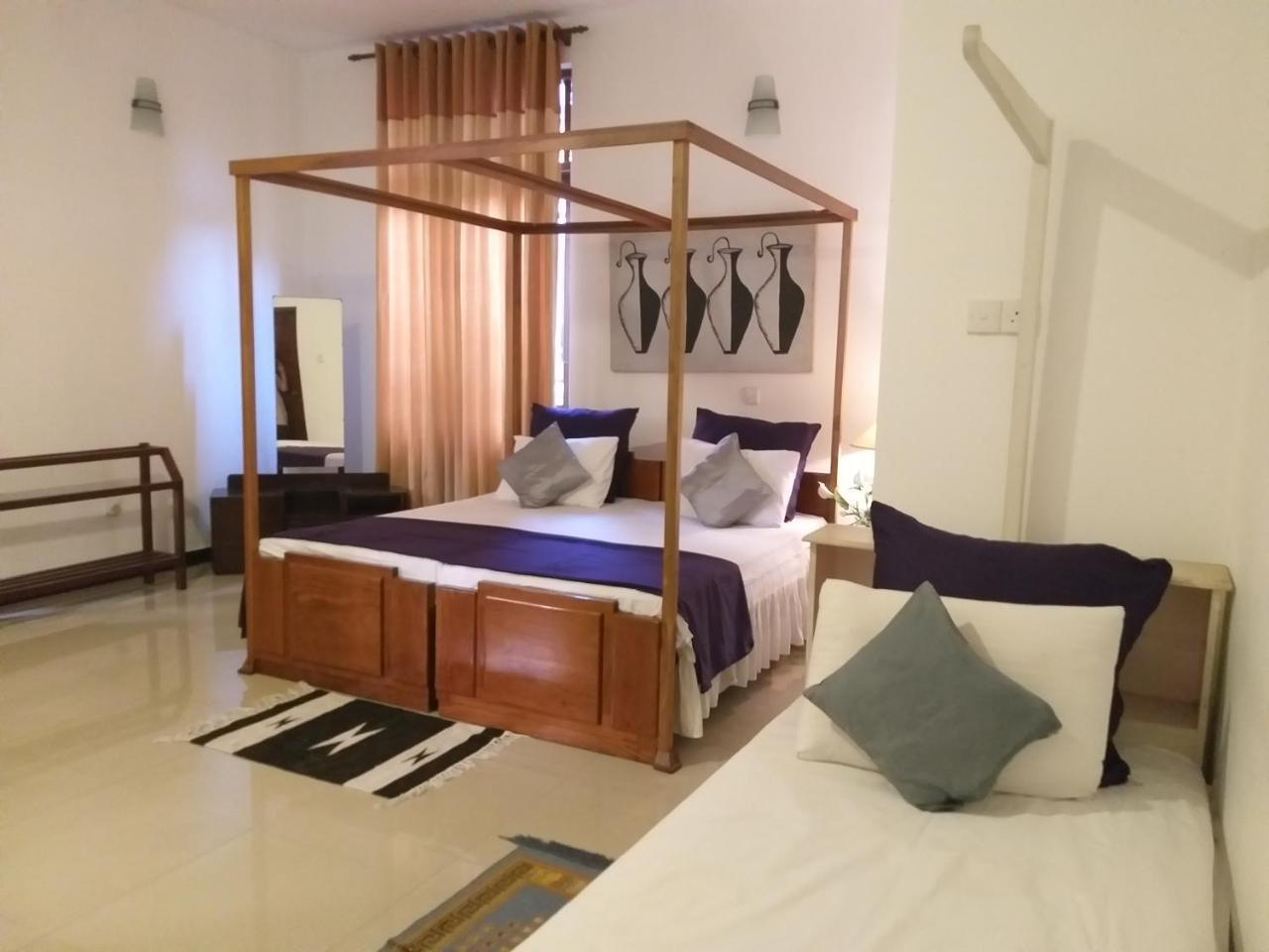 Cosy Nest Home Stay Negombo Exterior photo